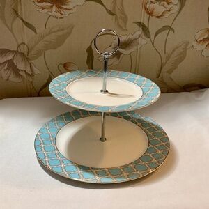 Grace's Teaware Two Tier Tiered Tidbit Tray Server - Winter White, Blue, Gold